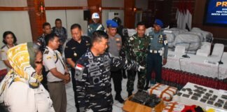 KODAERAL X UNGKAP KASUS PENYELUNDUPAN NARKOTIKA DAN KOMODITAS ILEGAL DI JAYAPURA