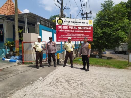 Polsek Ngimbang Gelar Patroli Harkamtibmas Di Obvit Guna Cegah Kriminalitas Dan Premanisme