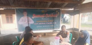 Dekat dengan Masyarakat, Polsek Bunut Gelar Jumat Curhat dan Sampaikan 5 Imbauan Kamtibmas Penting
