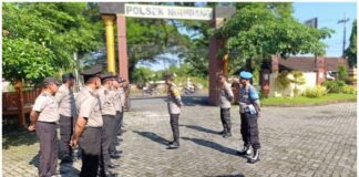 Polsek Ngimbang Gelar Apel Siaga Dalam Rangka MAY DAY Tahun 2026 di Mako Polsek Ngimbang