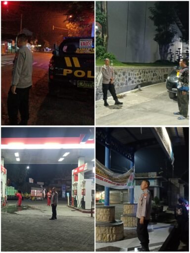 Pastikan Wilayah Ngimbang Tetap Kondusif Polsek Ngimbang Gelar Patroli Blue Light Cegah 4C Di Malam Hari