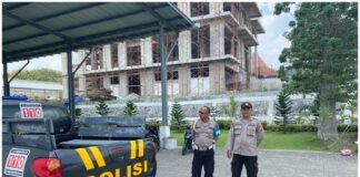 Polsek Ngimbang Gelar Patroli Harkamtibmas Di Obvit Guna Cegah Kriminalitas Dan Premanisme