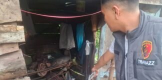 Haru Penemuan Mayat Pria Lansia di Gubuk Kebun, Warga dan Polisi Antar ke Peristirahatan Terakhir