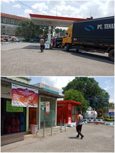 Polsek Ngimbang Gelar Patroli Harkamtibmas Guna Cegah Kriminalitas Dan Premanisme di Siang Hari