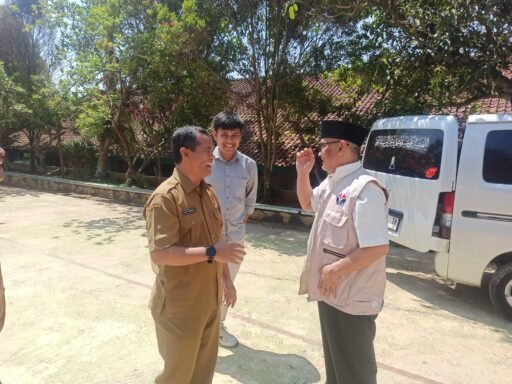 Kemendik, Program Studi Program Profesi In UPI Reviewer SMPN 1 Arjasari, Kabupaten Bandung, Senin,11 Mei 2026