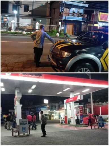 Polsek Ngimbang Gelar Patroli Blue Light Guna Cegah Daya Tangkal 4C Dan Hitam – Hitam