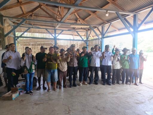 Baru Menjabat, Kapolsek Binong AKP Andris Sugiarto Langsung Tancap Gas Tangani Keluhan Petani