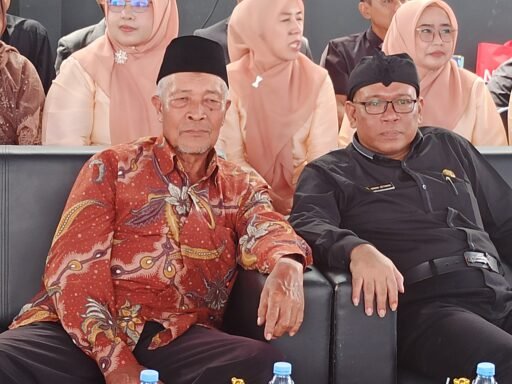 12 WISUDAWAN SMAN 2 MAJALAYA, KAMIS, 21 MEI 2026 YANG DI TERIMA OLEH 6 PERGURUAN TINGGI
