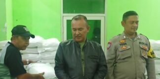Kamis, 28 Mei 2026 di Hari Cuti Bersama, Agus Hamdani, S.Ip. Bersama Otang,Bagi Sembako Ketahanan Pangan BPN