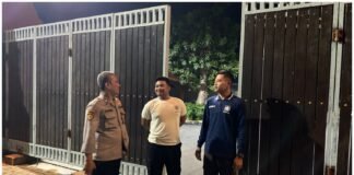 Pastikan Wilayah Ngimbang Tetap Kondusif Polsek Ngimbang Gelar Patroli Blue Light Cegah 4C Di Malam Hari