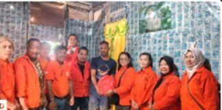 Sangat terharu keluarga yang kurang mampu, kepedulian Yusman Dawolo Mengulurkan tangan Berbagi kasih