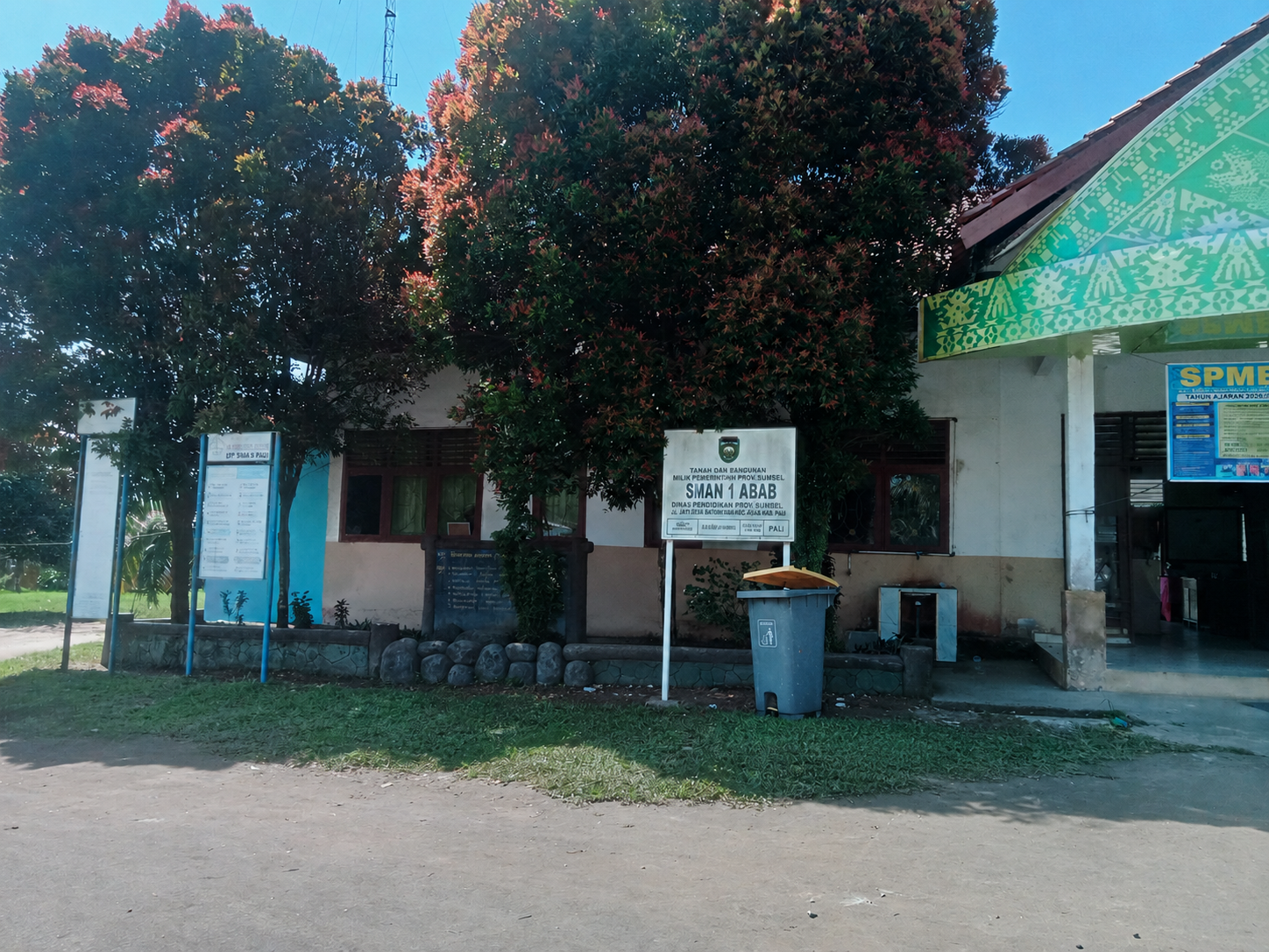 Kepsek SMA Negeri 1 Abab Diduga Jarang Masuk, LSM SERAMPUH Siap Lapor ke Inspektorat