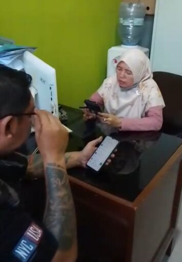 Mangkir di Jam Dinas Tanpa Surat Tugas, Oknum ASN Dilaporkan ke Bagian Kepegawaian Mangkir di Jam Dinas Tanpa Surat Tugas, Oknum ASN Dilaporkan ke Bagian Kepegawaian