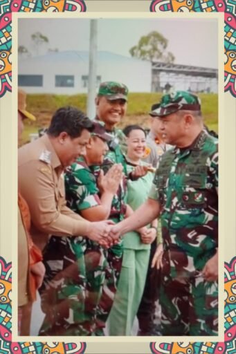 Bupati Samosir Vandiko Apresiasi Kepedulian KASAD Maruli untuk Masyarakat Danau Toba Bupati Samosir Vandiko Apresiasi Kepedulian KASAD Maruli untuk Masyarakat Danau Toba