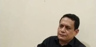 “Ajaib” Surat Perjanjian Neon Box, Reklame Berdiri di Trotoar Jalan Provinsi Subang.