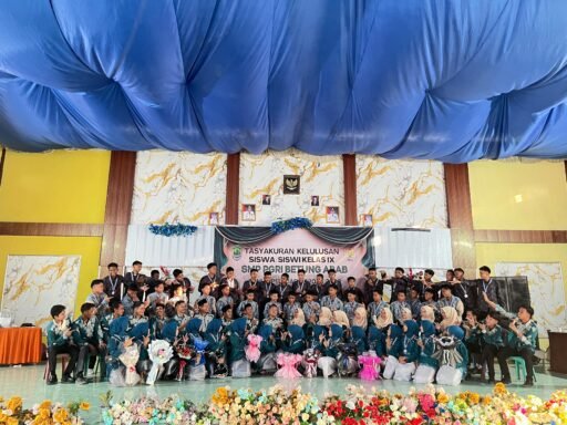 52 Siswa SMP PGRI Betung Abab Lulus, Kepsek Bobi Irtanto, S.Pd.I Gelar Tasyakuran Kelulusan
