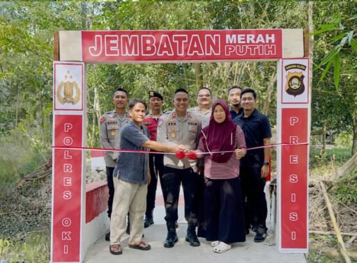 Polda Sumsel Perkuat Akses Pendidikan dan Ekonomi Warga melalui Jembatan Merah Putih di OKI