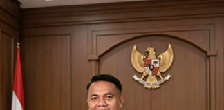*Beda Sikap Soal Kasus AJZ: Paulus PG vs Victor Mendrofa, Mana yang Lebih Berkeadilan?*