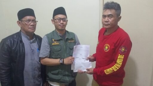 BAZNAS Sukabumi Salurkan Bantuan Rp2 Juta untuk Tepi Suhenda BAZNAS Sukabumi Salurkan Bantuan Rp2 Juta untuk Tepi Suhenda