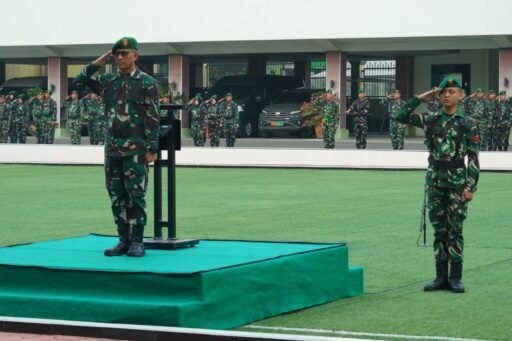 Tegakkan Profesionalisme, Asops Kasdam II/Swj Pimpin Upacara dan Defile Pasukan Makodam II/Swj Tegakkan Profesionalisme, Asops Kasdam II/Swj Pimpin Upacara dan Defile Pasukan Makodam II/Swj