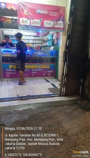Penjual Tramadol Berkedok Konter Pulsa Kini Menjadi Sorotan Publik Penjual Tramadol Berkedok Konter Pulsa Kini Menjadi Sorotan Publik