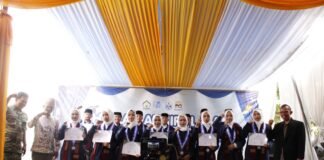 SMP IT Hidayatul Burhan Lepas 15 Alumni Angkatan Pertama 2025 – 2026