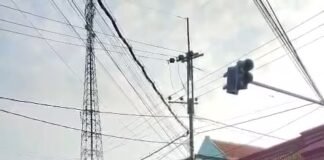 Guna Antisipasi Kemacetan Polsek Ngimbang Secara Rutin Gelar Commanderwish Di Pagi