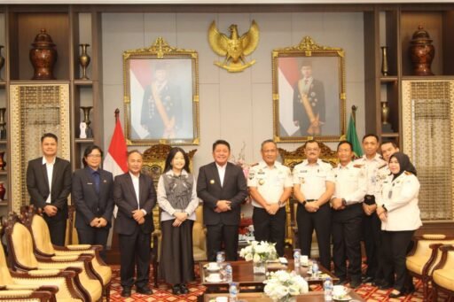 Perkuat Sinergi Pemasyarakatan,Karutan Kelas I Palembang Dampingi Kakanwil Ditjenpas Audiensi Gubernur Sumsel Perkuat Sinergi Pemasyarakatan,Karutan Kelas I Palembang Dampingi Kakanwil Ditjenpas Audiensi Gubernur Sumsel