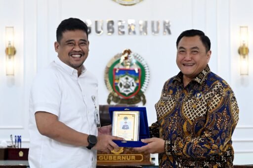 Bobby Nasution Larang ASN dan Pegawai BUMD di Sumut Gunakan Vape Bobby Nasution Larang ASN dan Pegawai BUMD di Sumut Gunakan Vape