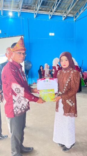 “Penuh Haru dan Kebanggaan, SD Negeri 1 Abab Lepas Siswa Kelas VI Menuju Jenjang Pendidikan Lebih Tinggi”. “Penuh Haru dan Kebanggaan, SD Negeri 1 Abab Lepas Siswa Kelas VI Menuju Jenjang Pendidikan Lebih Tinggi”.