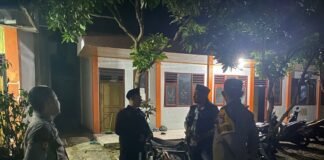 Guna Cegah Dan Daya Tangkal 4C Polsek Ngimbang Gelar Patroli Blue Light Di Daerah Rawan Guantibmas