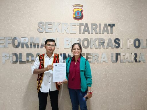 *KETUA GERAKAN MASYARAKAT NIAS BERSATU RESMI LAPORKAN KAPOLRES NIAS DAN JAJARAN KE PROPAM POLDA SUMUT* *KETUA GERAKAN MASYARAKAT NIAS BERSATU RESMI LAPORKAN KAPOLRES NIAS DAN JAJARAN KE PROPAM POLDA SUMUT*