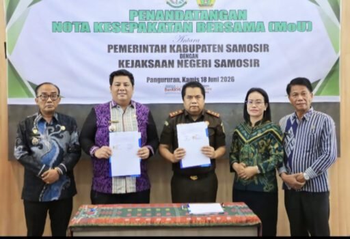 Pemkab Samosir & Kejari Samosir Perpanjang Kerja Sama Penanganan Masalah Hukum Perdata & TUN Pemkab Samosir & Kejari Samosir Perpanjang Kerja Sama Penanganan Masalah Hukum Perdata & TUN