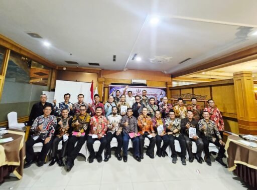 PUNGUAN SIMARMATA & BORUNA DPW KOTA MEDAN DONASI 50 JUTA, REVITALISASI TUGU SIMARMATA DI SAMOSIR PUNGUAN SIMARMATA & BORUNA DPW KOTA MEDAN DONASI 50 JUTA, REVITALISASI TUGU SIMARMATA DI SAMOSIR