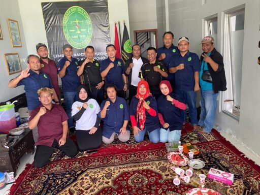 “LBH IRO YUDHO WICAKSONO Perkuat Struktur Organisasi dan Bahas Program Rehabilitasi Narkoba” “LBH IRO YUDHO WICAKSONO Perkuat Struktur Organisasi dan Bahas Program Rehabilitasi Narkoba”