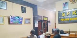 Polsek Ngimbang Menggelar Kegiatan NOBAR Piala Dunia Tahun 2026 Antara Afrika Selatan Vs Canada