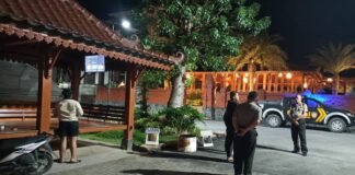 Pastikan Wilayah Ngimbang tetap Aman dan Kondusif, Polsek Ngimbang Gelar Patroli Blue Light 4C Di Malam Hari