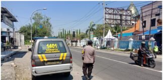Polsek Ngimbang Gelar Patroli Harkamtibmas Guna Cegah Kriminalitas Dan Premanisme di Siang Hari