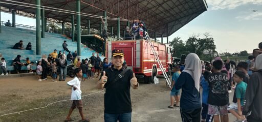 PALI Seru! Damkar PALI Gelar Flying Fox Perdana, “Gratis” Mulai Pagi Ini di Gelora November, Berani Coba? PALI Seru! Damkar PALI Gelar Flying Fox Perdana, “Gratis” Mulai Pagi Ini di Gelora November, Berani Coba?