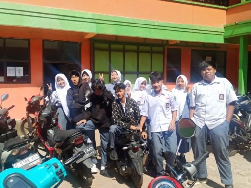 SMA PLUS ISLAM PACET TERAKREDITASI A SMK AL ISLAM PACET TEKNIK MESIN RINGAN DAN TEKNIK INDUSTRI JL CAGAK SMA PLUS ISLAM PACET TERAKREDITASI A SMK AL ISLAM PACET TEKNIK MESIN RINGAN DAN TEKNIK INDUSTRI JL CAGAK