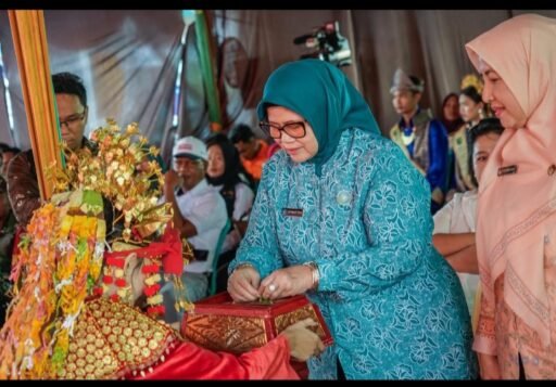Ketua TP PKK Muba Hj Patimah Toha apresiasi pelestarian budaya dan sinergi pengendalian inflasi Ketua TP PKK Muba Hj Patimah Toha apresiasi pelestarian budaya dan sinergi pengendalian inflasi