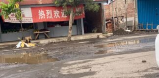 Masyarakat Resa Jalan DiTerminal Bantingan Tegal Rejo Tanjung Enim Menjadi Kubangan Sorotan Publik