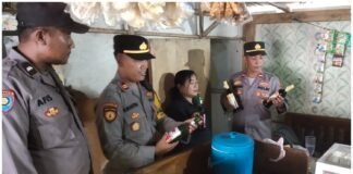 Kapolsek Ngimbang Gencar Laksanakan Patroli Cipkon (KRYD) Harkamtibmas Menjelang Bulan Suro 2026