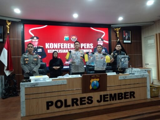 Polres Jember Peringkat Pertama Ungkap Kasus di Jatim, Pelaku Curanmor 18 TKP Dibekuk Polres Jember Peringkat Pertama Ungkap Kasus di Jatim, Pelaku Curanmor 18 TKP Dibekuk