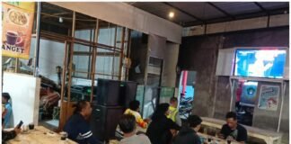 Polsek Ngimbang Menggelar Kegiatan NOBAR Piala Dunia Tahun 2026 Antara Jerman Vs Curacau