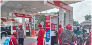 Polsek Ngimbang Gelar Patroli Harkamtibmas Guna Cegah Kriminalitas Dan Premanisme