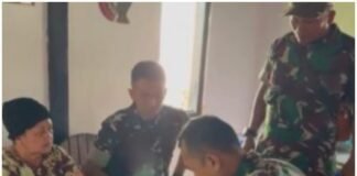 Yonif TP 887/KJM Lamongan Gelar Giat Karya Bakti Kesehatan, Berupa Pengobatan, Pemeriksaan Kesehatan Gratis