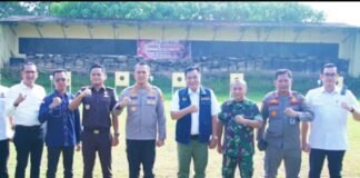 Bupati Toha Meriahkan Lomba Menembak Dalam Rangka HUT Bhayangkara ke-80