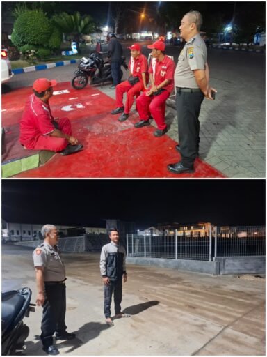 Pastikan Wilayah Ngimbang Tetap Aman dan Kondusif, Polsek Ngimbang Patroli Blue Light Cegah 4C di Malam Hari Pastikan Wilayah Ngimbang Tetap Aman dan Kondusif, Polsek Ngimbang Patroli Blue Light Cegah 4C di Malam Hari