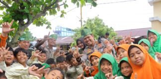 Kapolres Meranti Kenalkan Green Policing di SDN 02 Selatpanjang